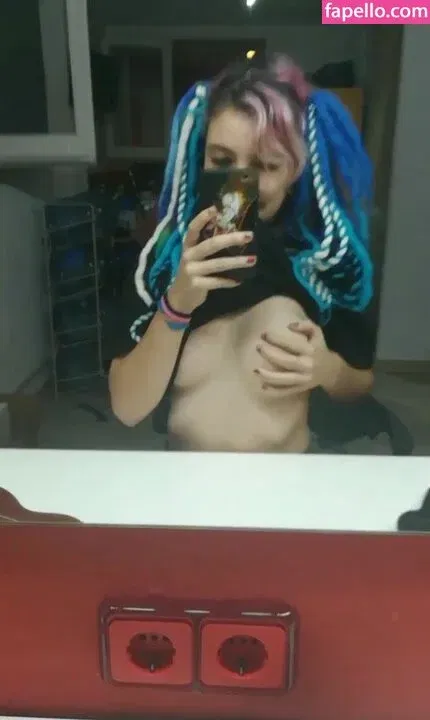 Yunmago Onlyfans Photo Gallery 