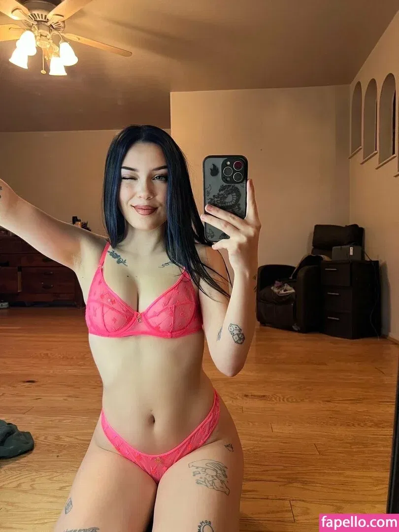 rachaelpriv Onlyfans Photo Gallery 