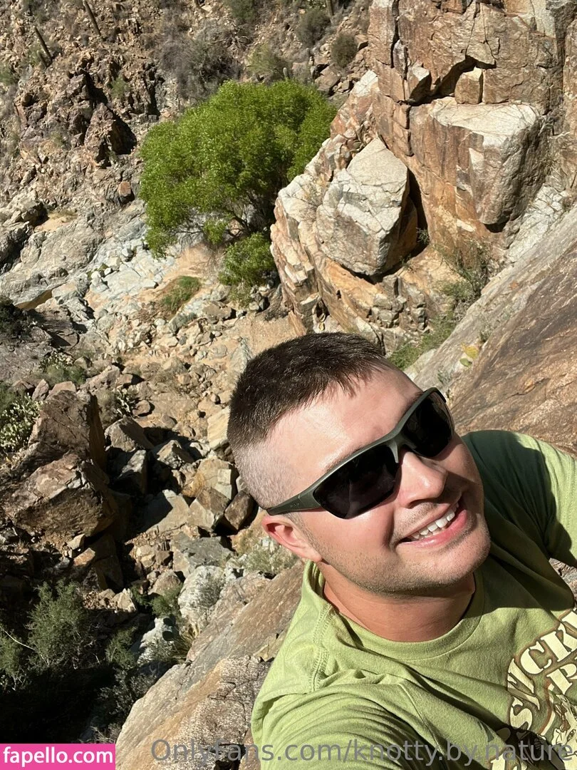 knotty.by.nature Onlyfans Photo Gallery 