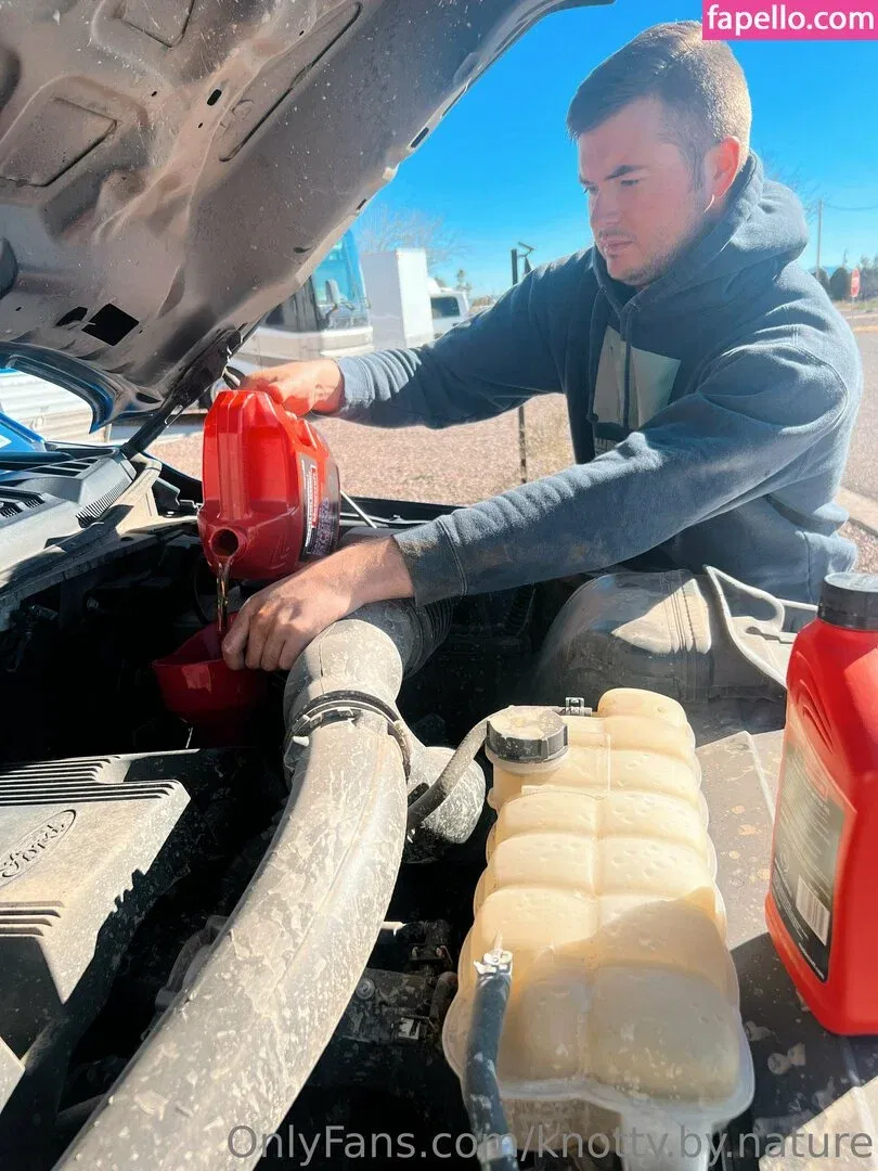 knotty.by.nature Onlyfans Photo Gallery 