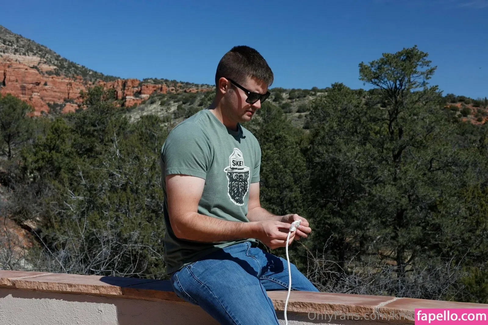 knotty.by.nature Onlyfans Photo Gallery 