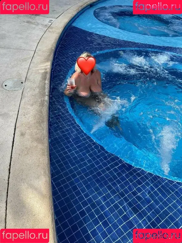 Mrs. Vice Onlyfans Photo Gallery 