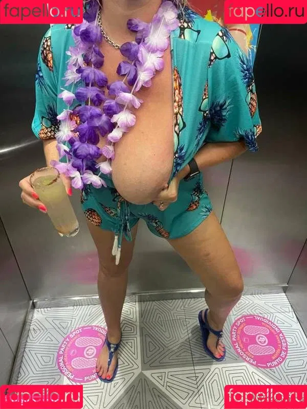 Mrs. Vice Onlyfans Photo Gallery 