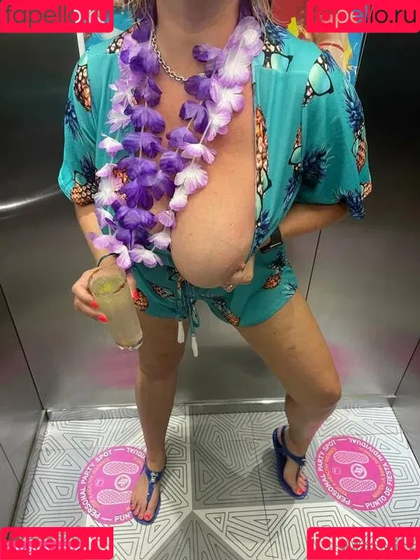 Mrs. Vice Onlyfans Photo Gallery 