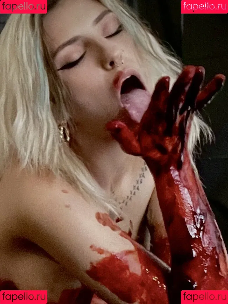 Nurse Fawn Onlyfans Photo Gallery 