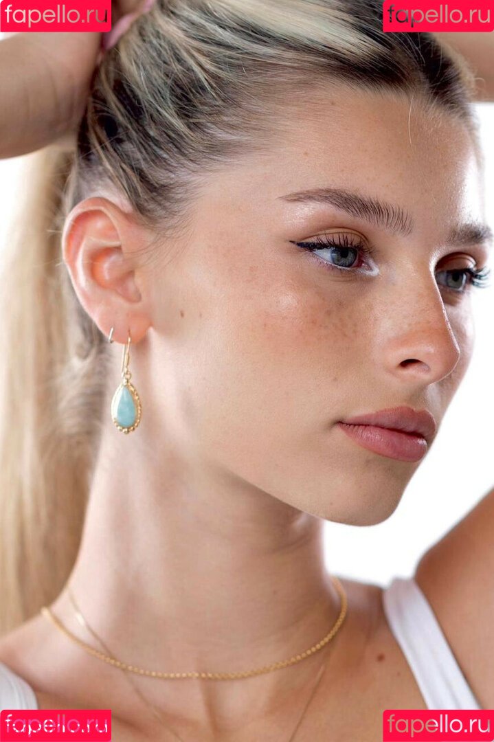 Ella Netzer Onlyfans Photo Gallery 