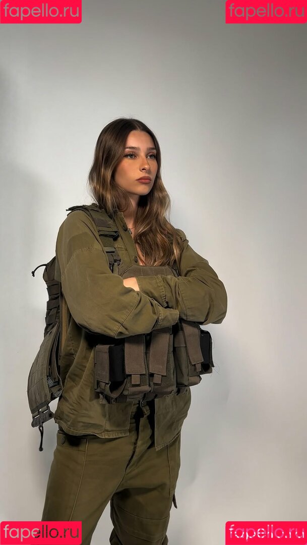 Ella Netzer Onlyfans Photo Gallery 