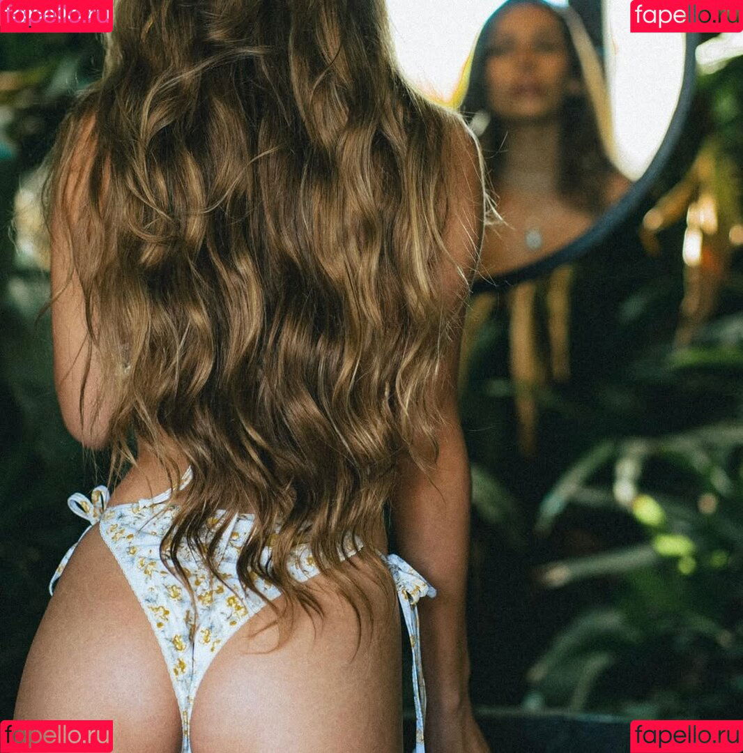 Ella Netzer Onlyfans Photo Gallery 