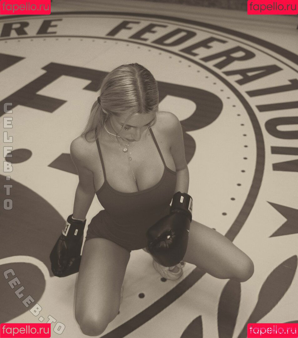 Ella Netzer Onlyfans Photo Gallery 