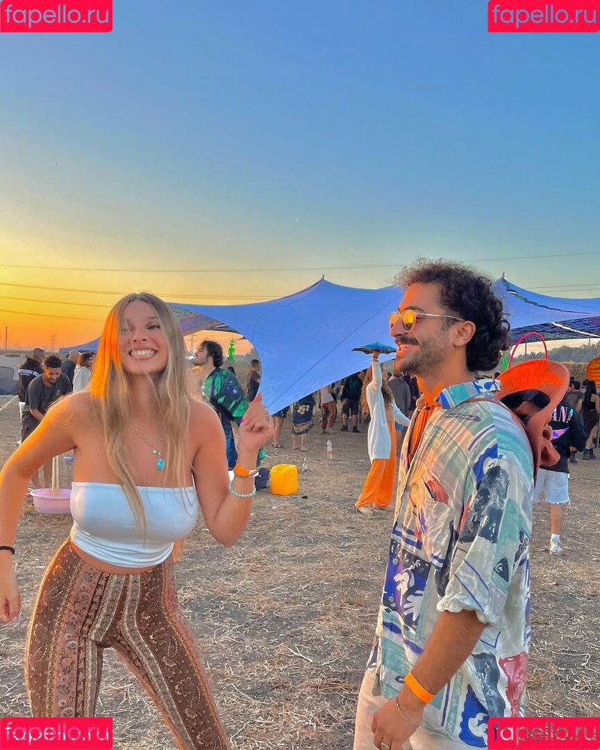 Ella Netzer Onlyfans Photo Gallery 