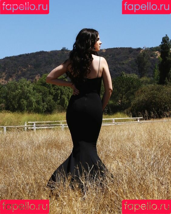 Vanessa Marano Onlyfans Photo Gallery 