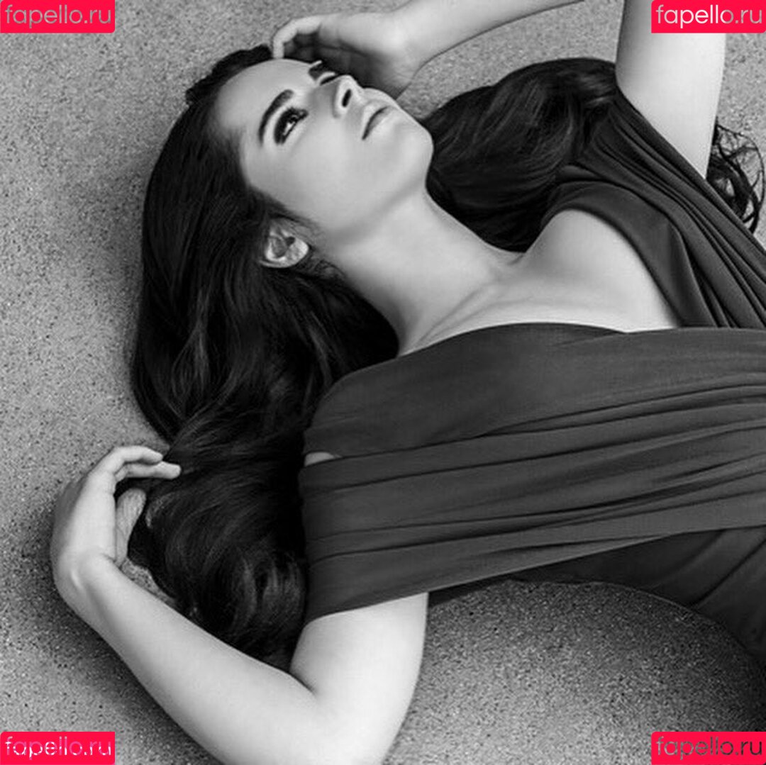 Vanessa Marano Onlyfans Photo Gallery 