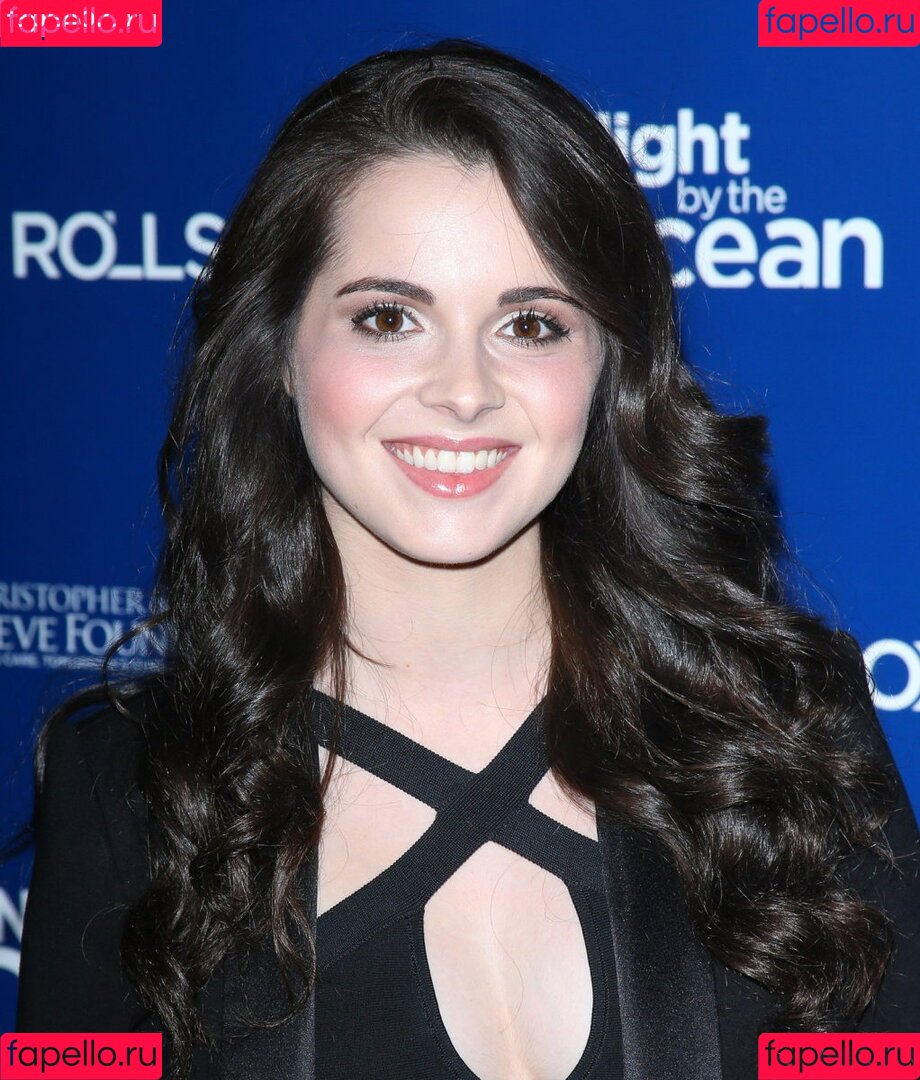 Vanessa Marano Onlyfans Photo Gallery 