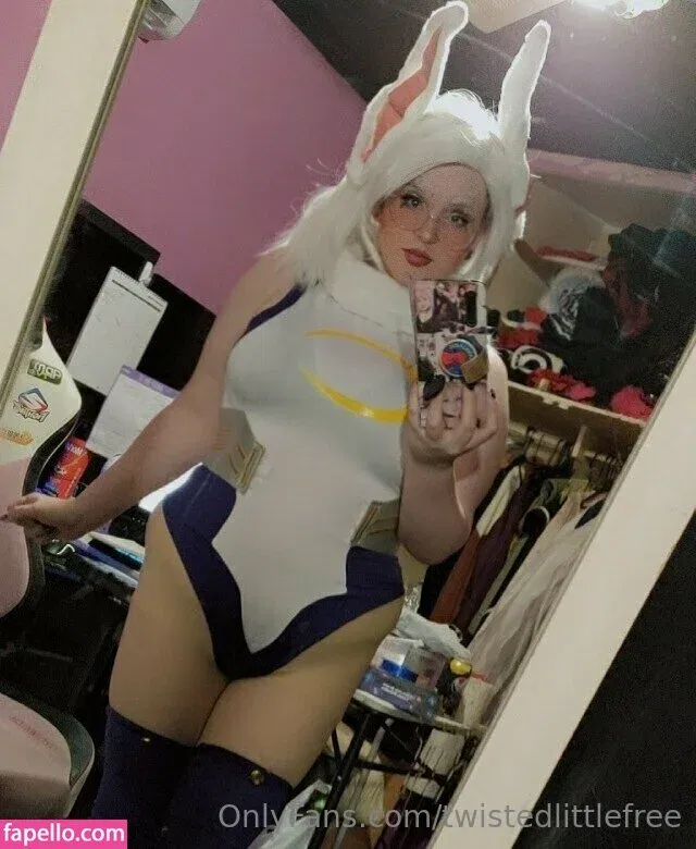 twistedlittlefree Onlyfans Photo Gallery 