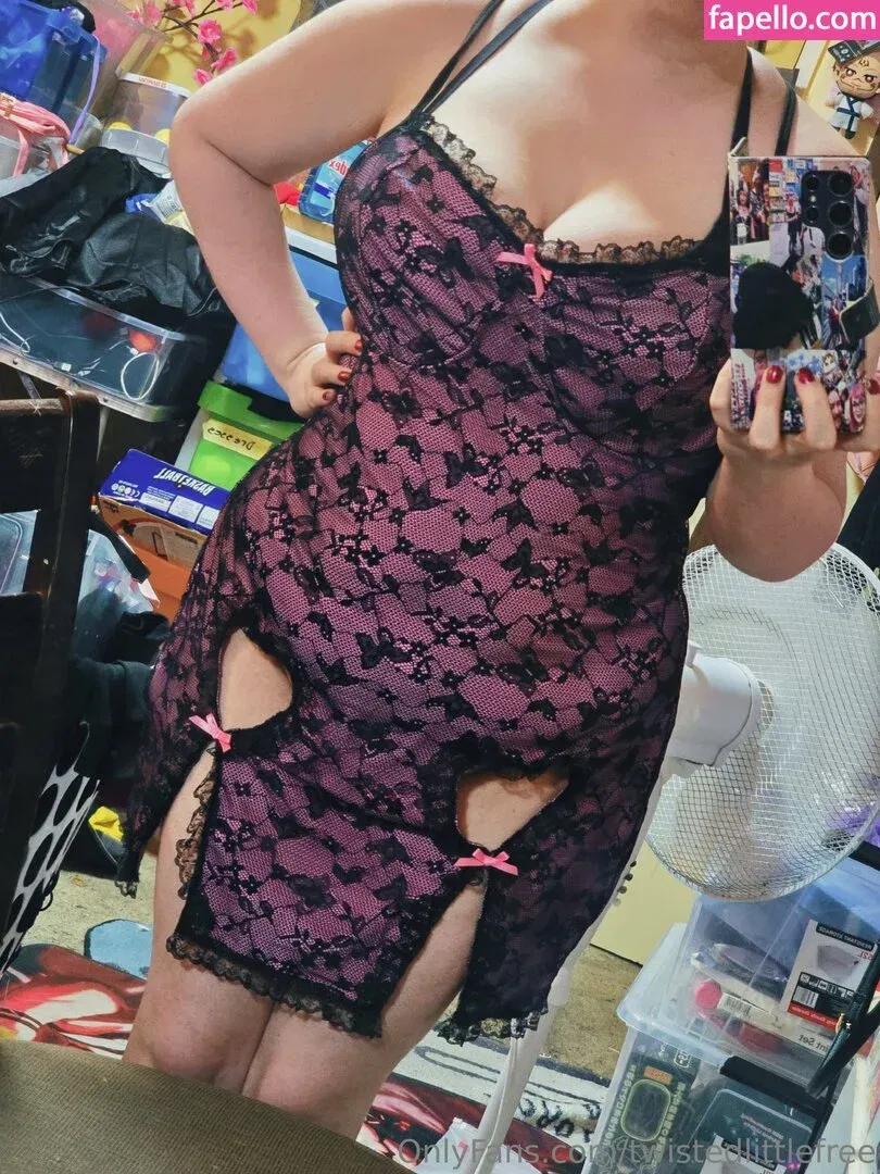 twistedlittlefree Onlyfans Photo Gallery 