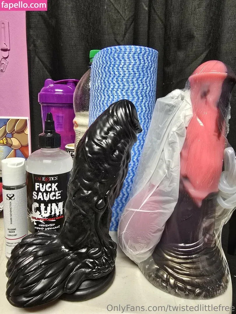 twistedlittlefree Onlyfans Photo Gallery 