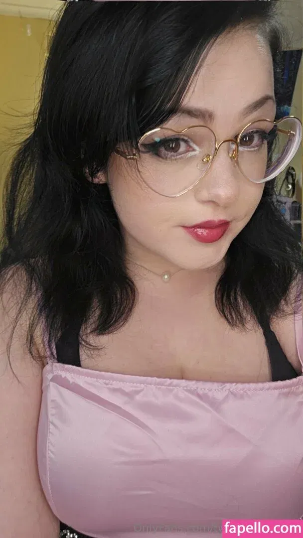 twistedlittlefree Onlyfans Photo Gallery 