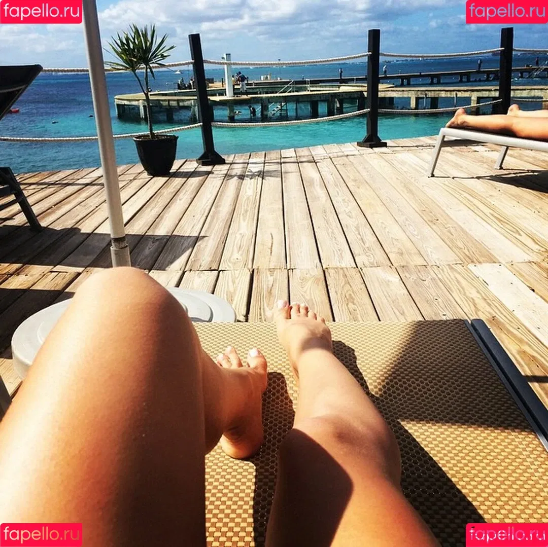 Yasmin Hehn Onlyfans Photo Gallery 