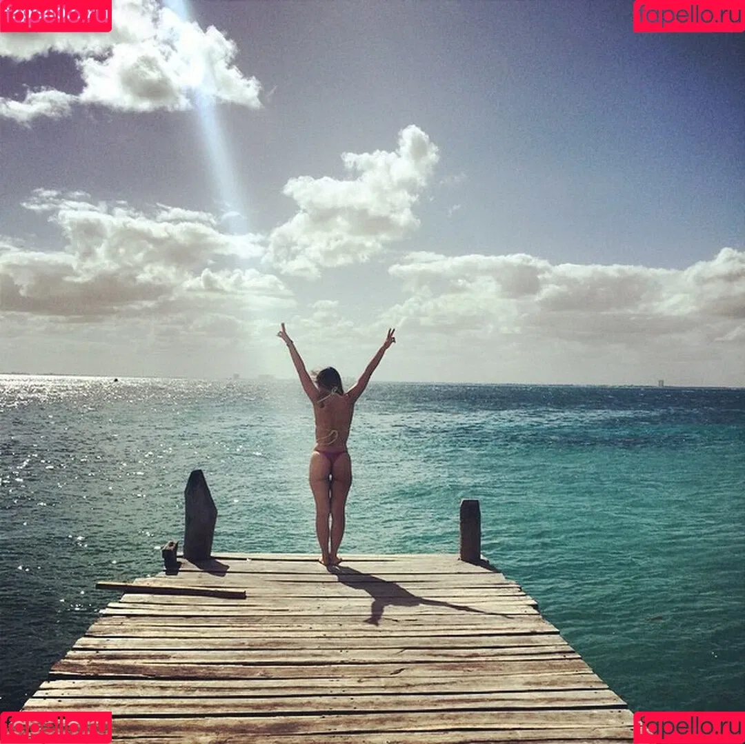 Yasmin Hehn Onlyfans Photo Gallery 