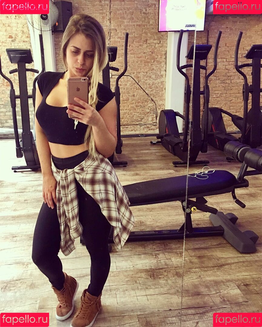 Yasmin Hehn Onlyfans Photo Gallery 