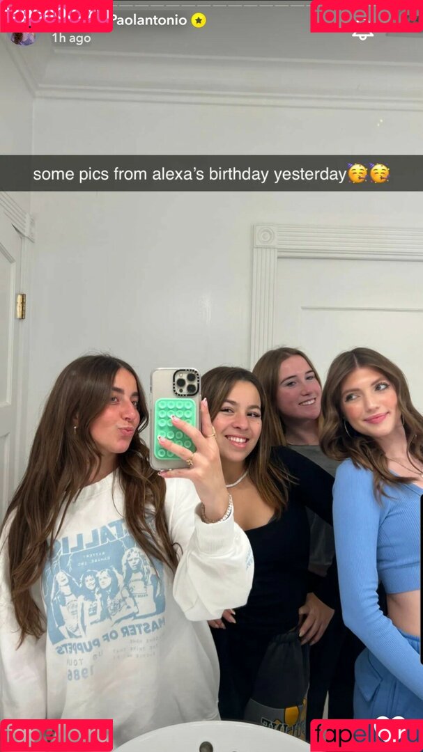 Gianina Onlyfans Photo Gallery 