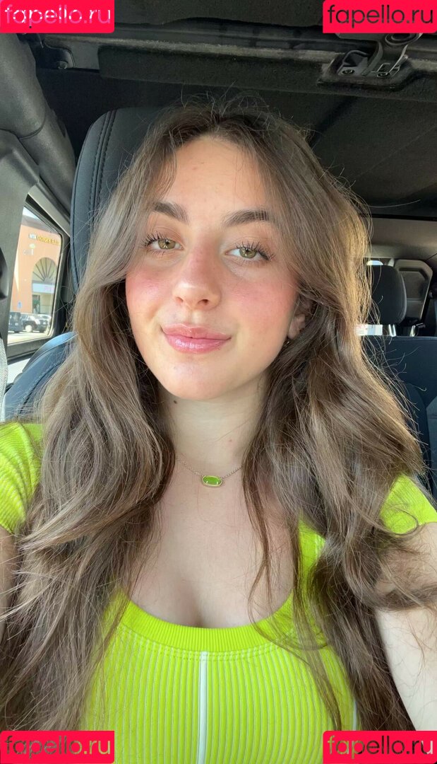 Gianina Onlyfans Photo Gallery 