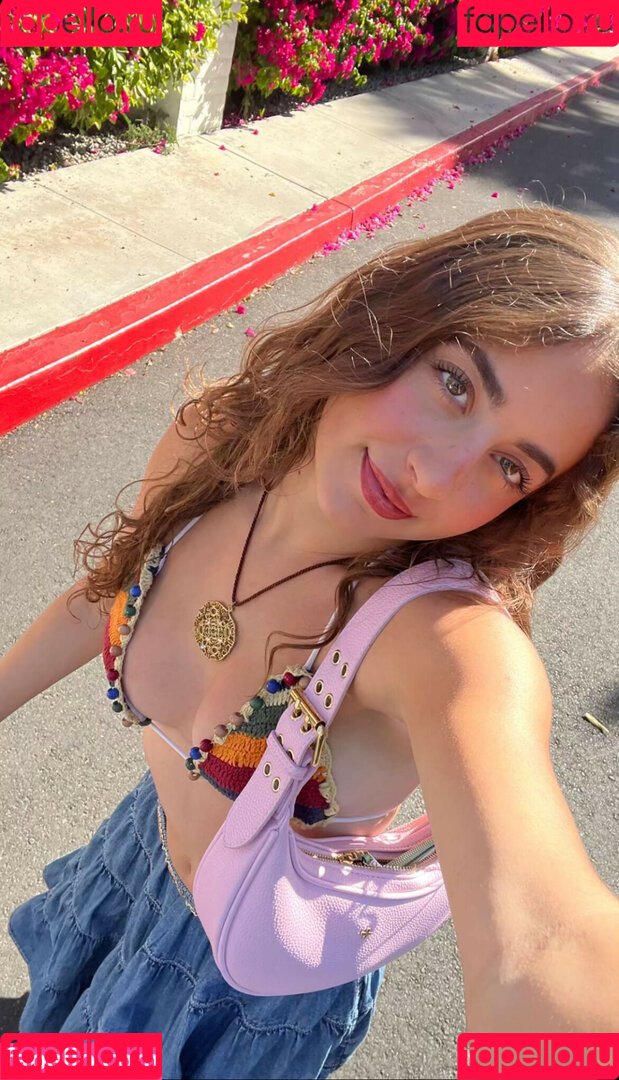 Gianina Onlyfans Photo Gallery 