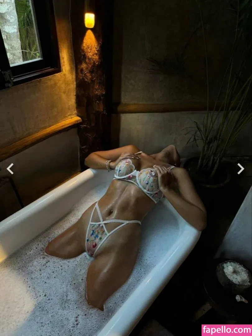 Liz De Sá Onlyfans Photo Gallery 