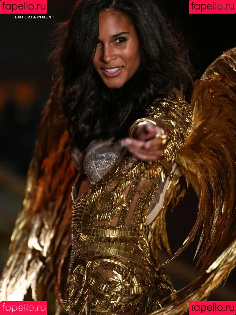 Cindy Bruna Onlyfans Photo Gallery 