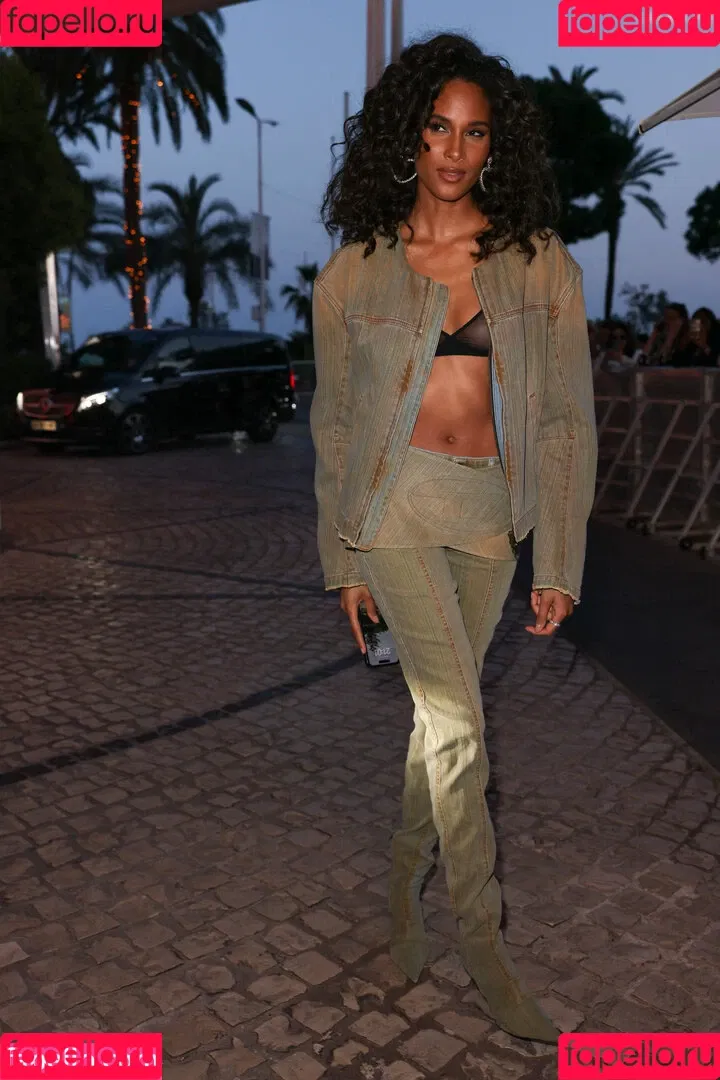 Cindy Bruna Onlyfans Photo Gallery 