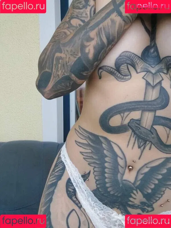 Tinatattoolady Onlyfans Photo Gallery 
