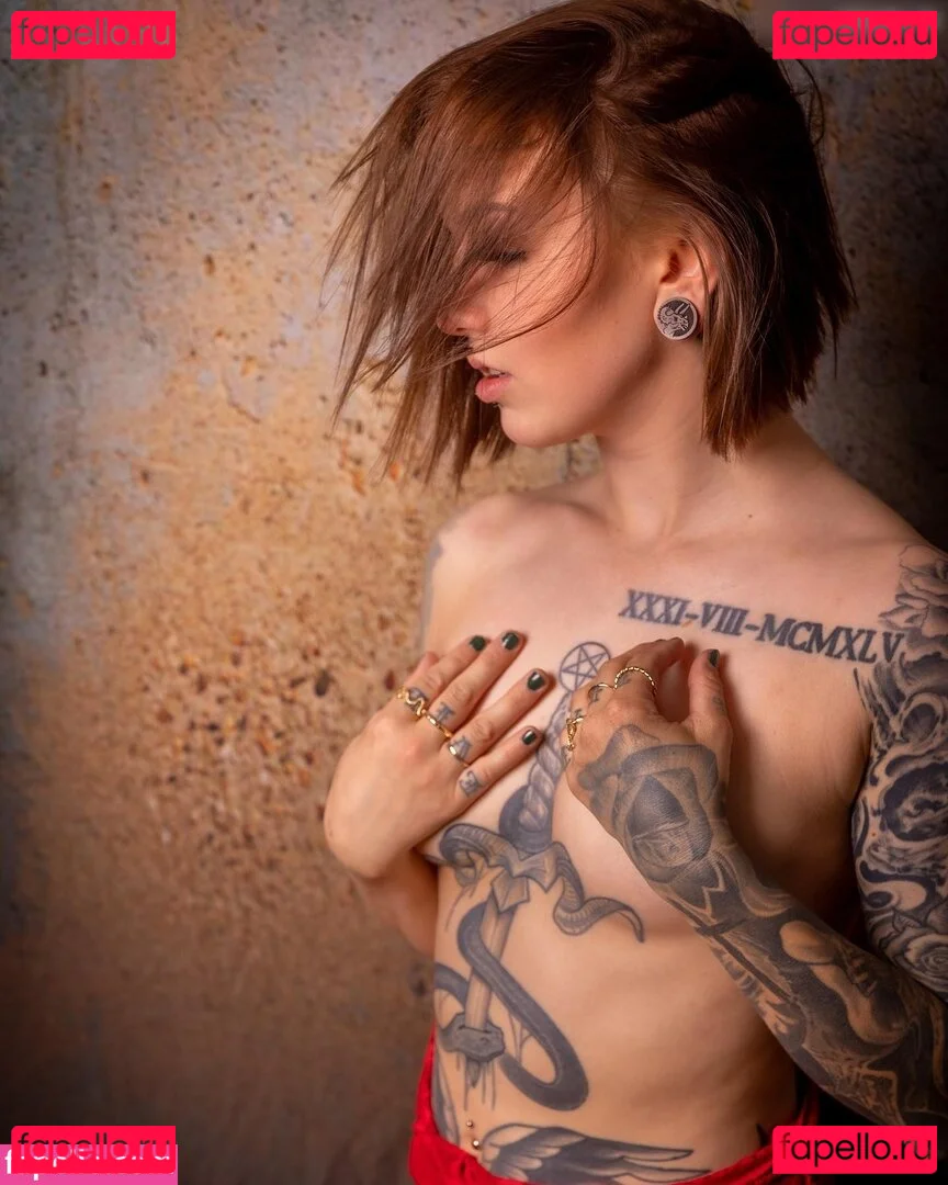 Tinatattoolady Onlyfans Photo Gallery 