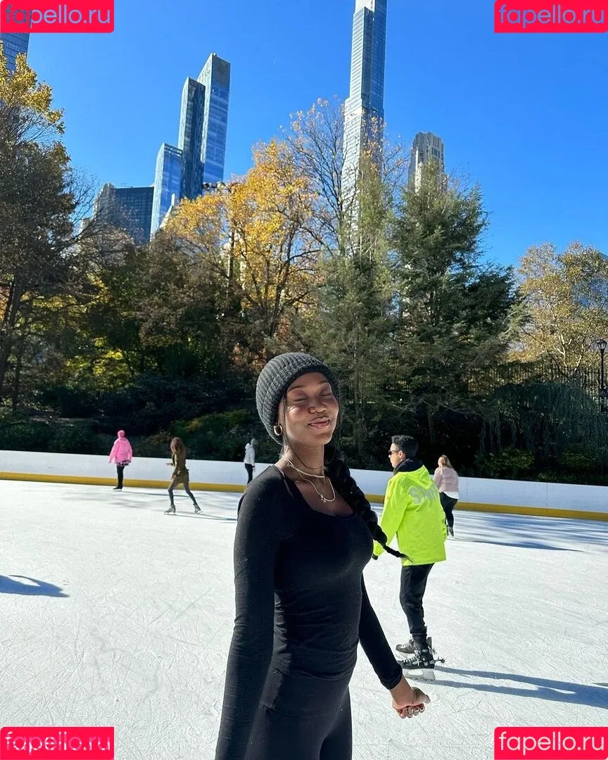 Carefreehamuyela Onlyfans Photo Gallery 