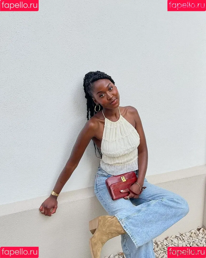Carefreehamuyela Onlyfans Photo Gallery 