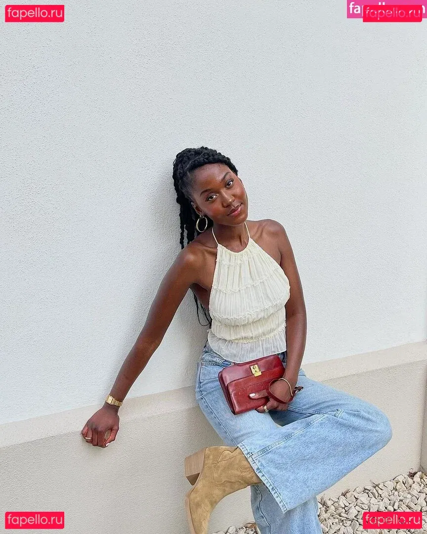 Carefreehamuyela Onlyfans Photo Gallery 