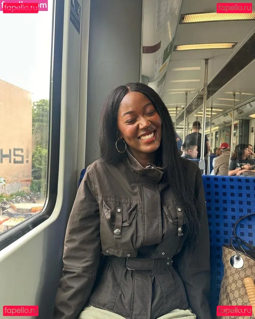 Carefreehamuyela Onlyfans Photo Gallery 