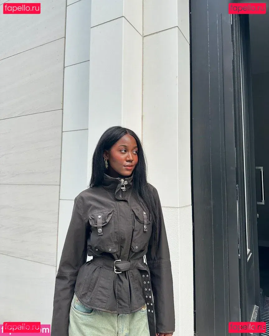 Carefreehamuyela Onlyfans Photo Gallery 