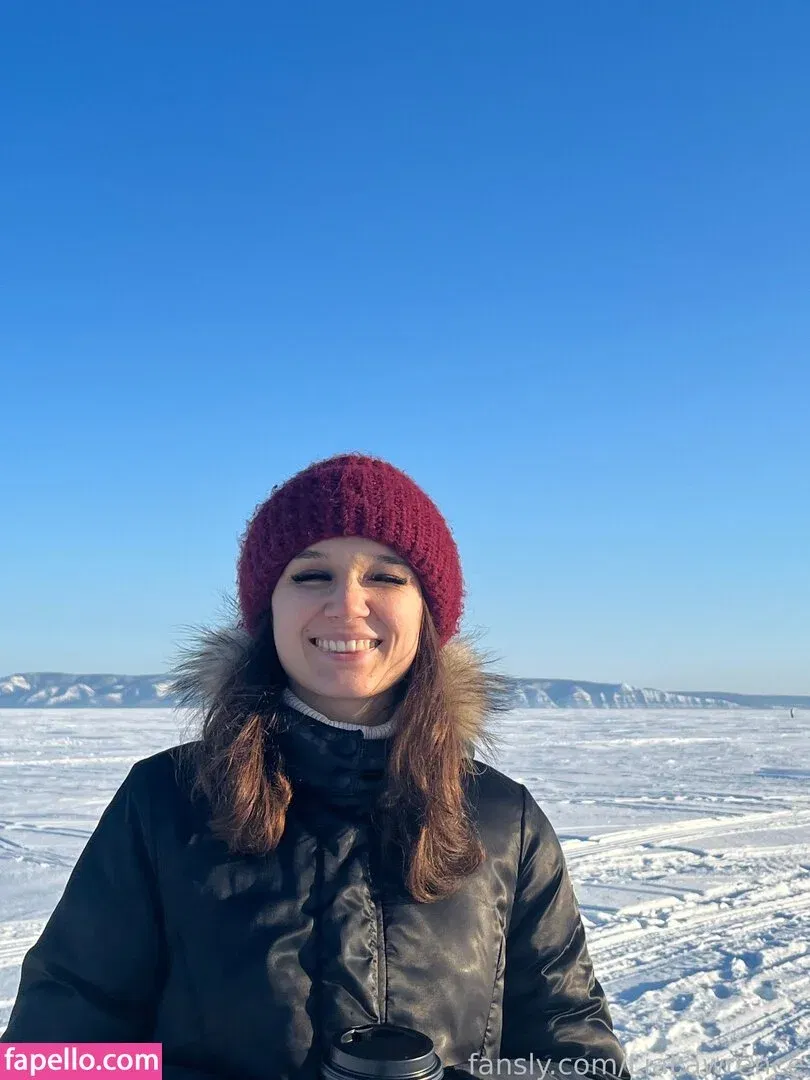 LiaLawrence Onlyfans Photo Gallery 