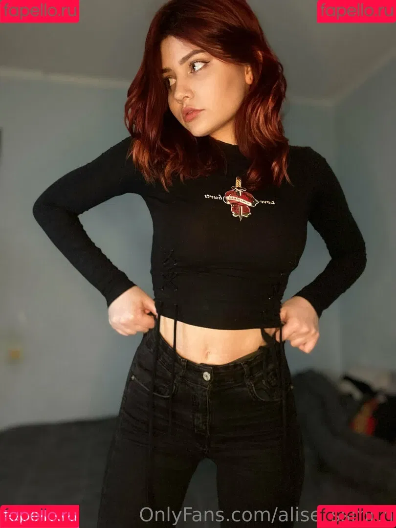 Alie Smith Onlyfans Photo Gallery 