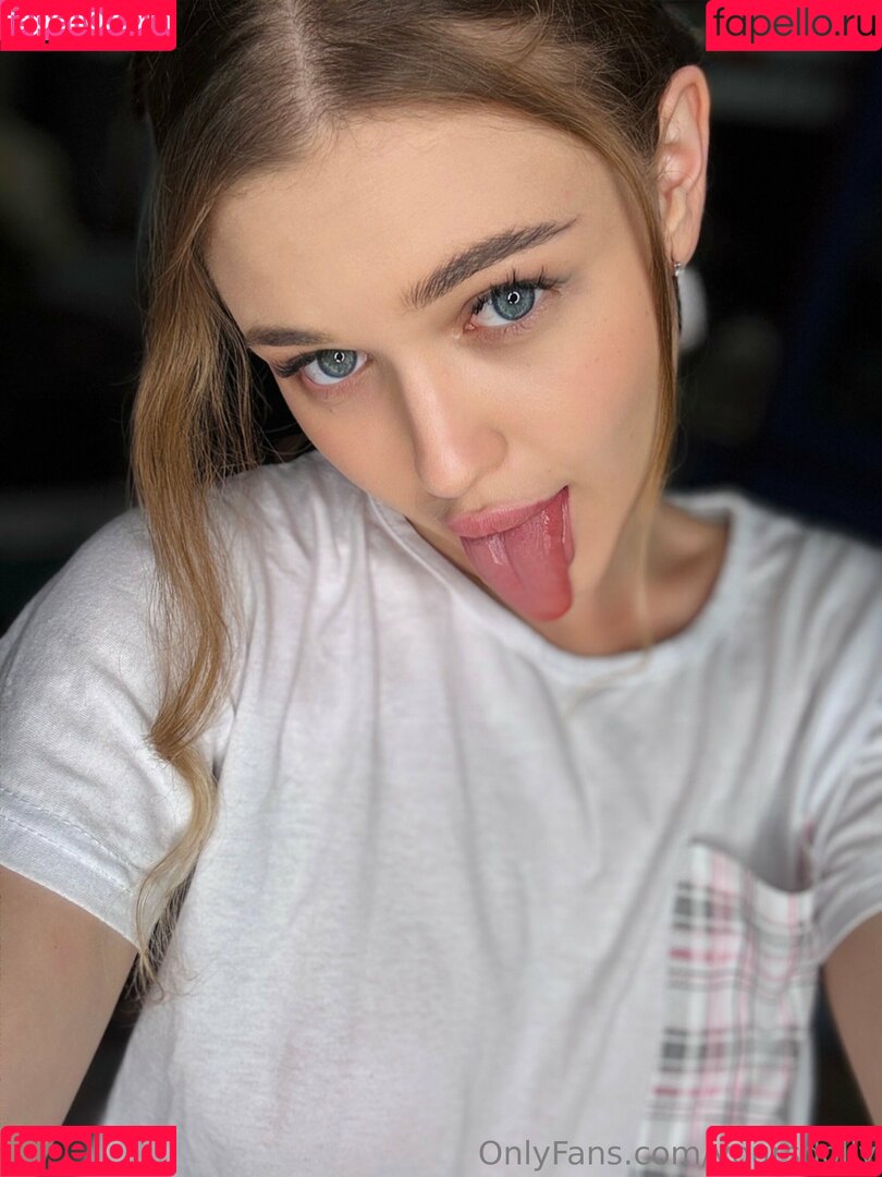 yoursdolly Onlyfans Photo Gallery 