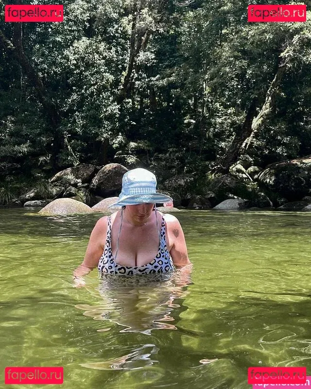 Courtney Hudson Onlyfans Photo Gallery 