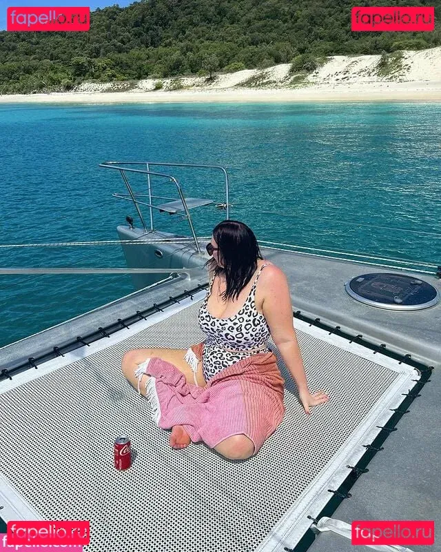 Courtney Hudson Onlyfans Photo Gallery 