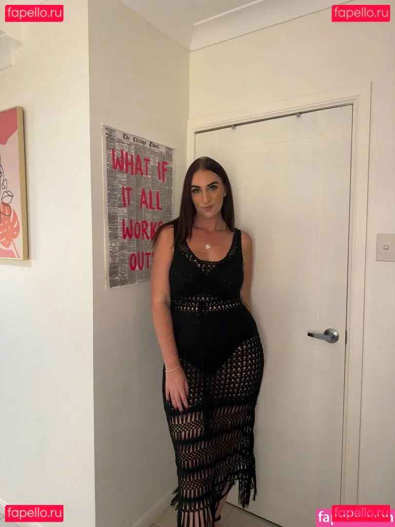 Courtney Hudson Onlyfans Photo Gallery 