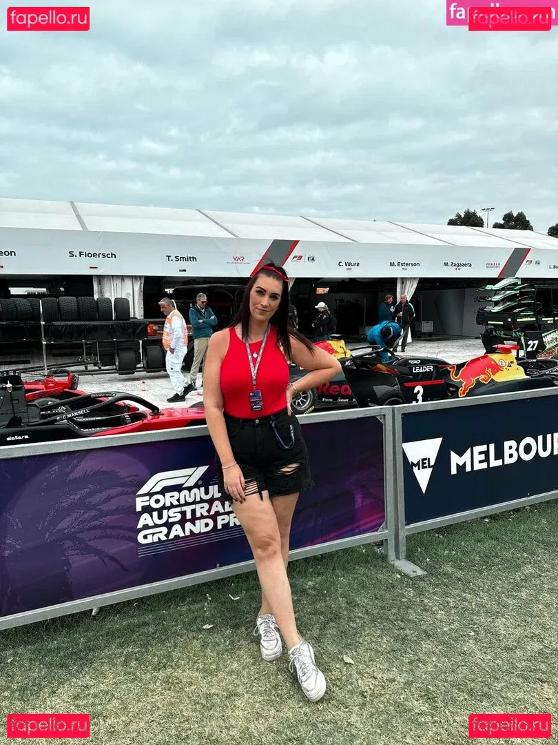 Courtney Hudson Onlyfans Photo Gallery 