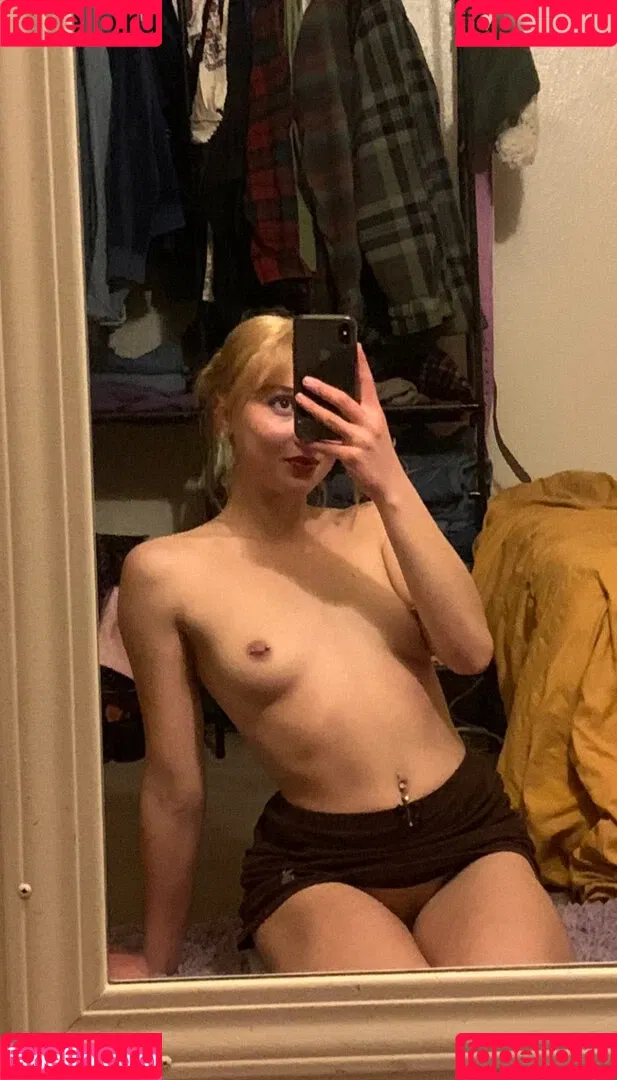 Fern4ever - Fern4vr Onlyfans Photo Gallery 