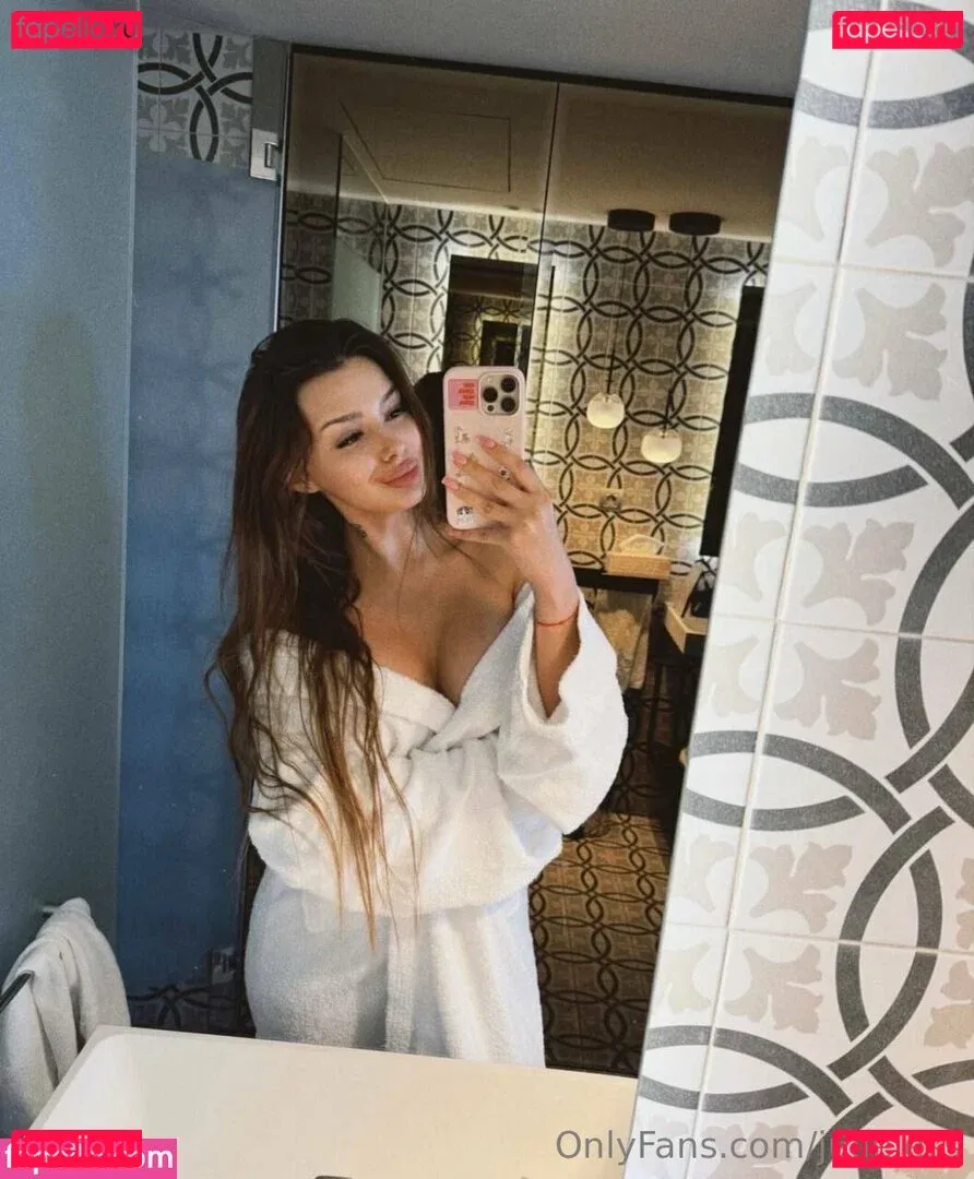 juliejess Onlyfans Photo Gallery 