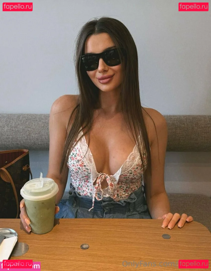 juliejess Onlyfans Photo Gallery 