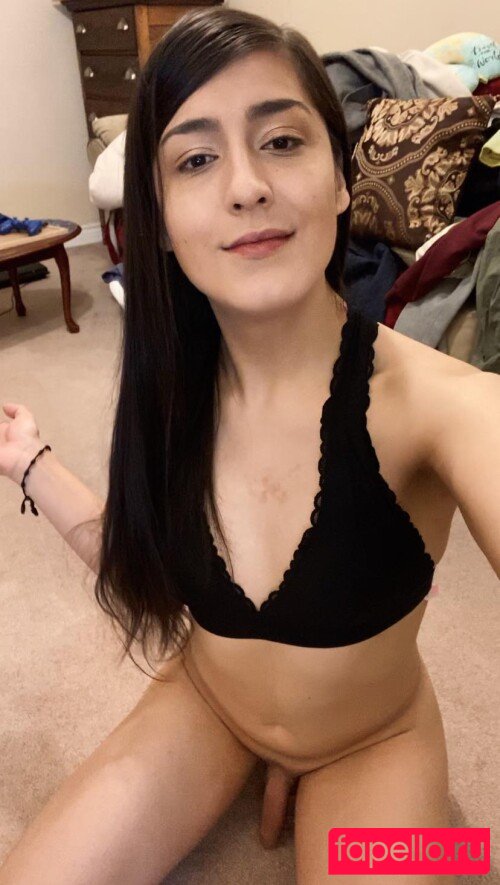 ellaisakittycat Nude Onlyfans Photo 26