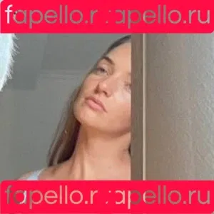 emiiily_ed Onlyfans Photo Gallery 