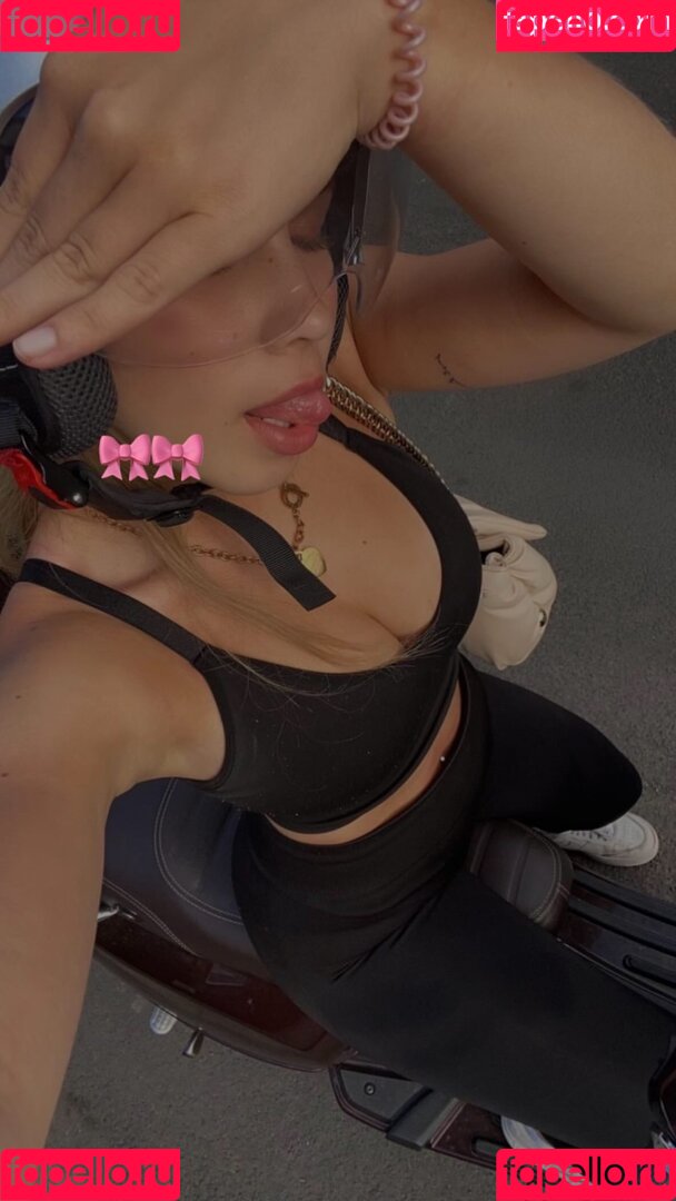 celinajoyy Onlyfans Photo Gallery 